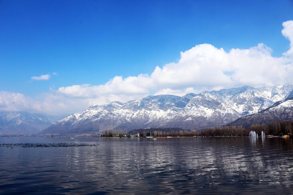 Mystic Kashmir Getaway