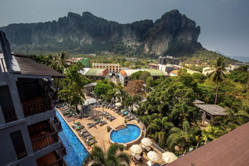 Krabi – Phuket Delight Tour